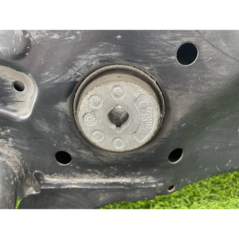 Подрамник (подвеска) AUDI A8 D4 2011 4,2 4H0505235L