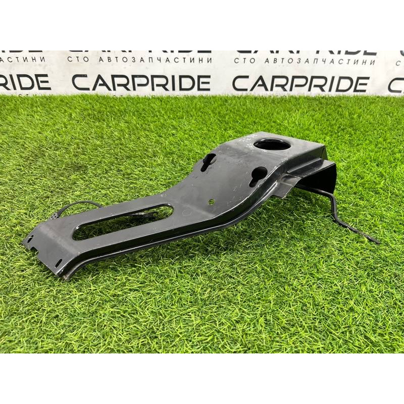 Кронштейн бардачка (салон) BMW 5-series E34 51161944565