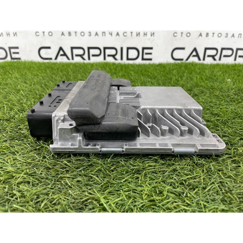 Блок управления двигателем (электрика / блок управления) Audi Q5 8R 2012 3.2 CALB 8R0907559G