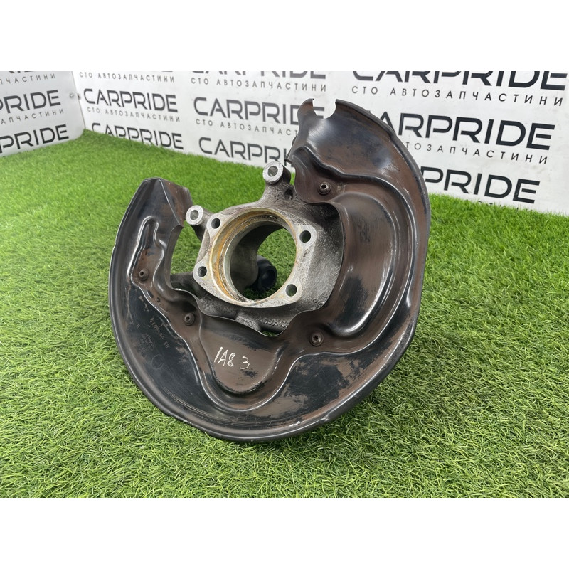 Цапфа подвески (подвеска) AUDI A8 D4 2011 4,2 4H0505432C