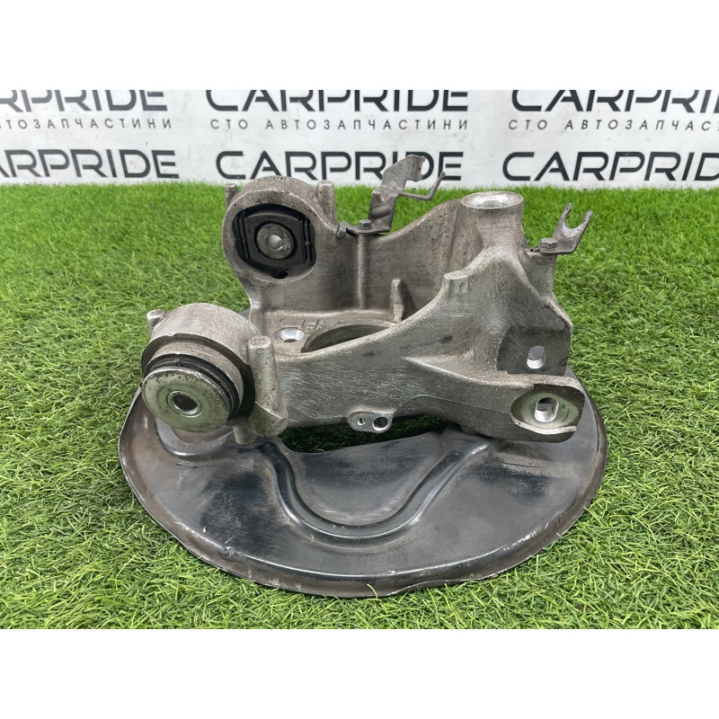 Цапфа подвески (подвеска) AUDI A8 D4 2011 4,2 4H0505432C
