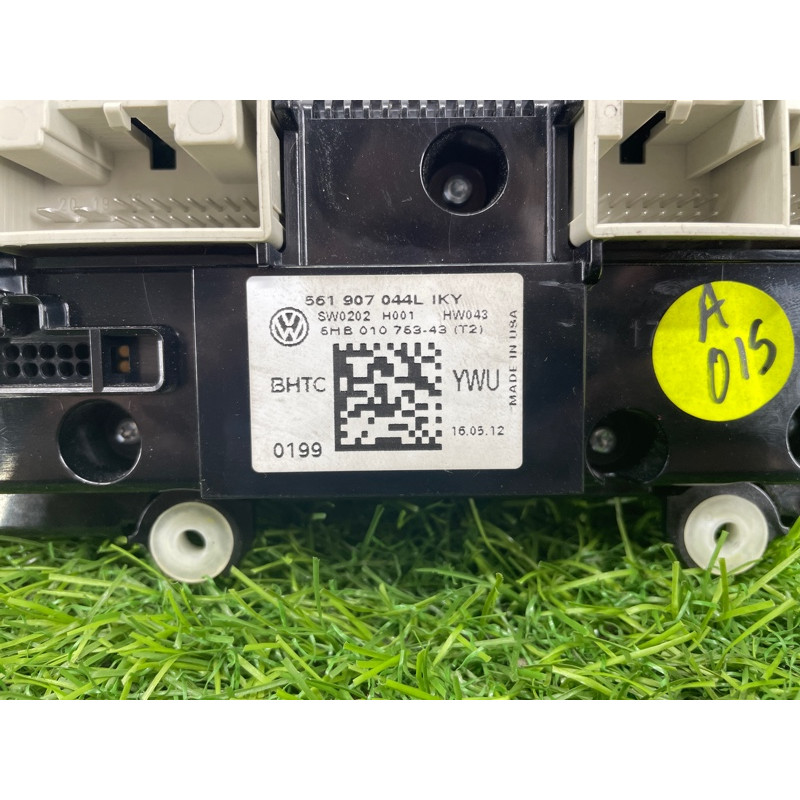 Блок управления климат-контролем (электрика / блок управления) Volkswagen Passat B7 2013 2.5 561907044l