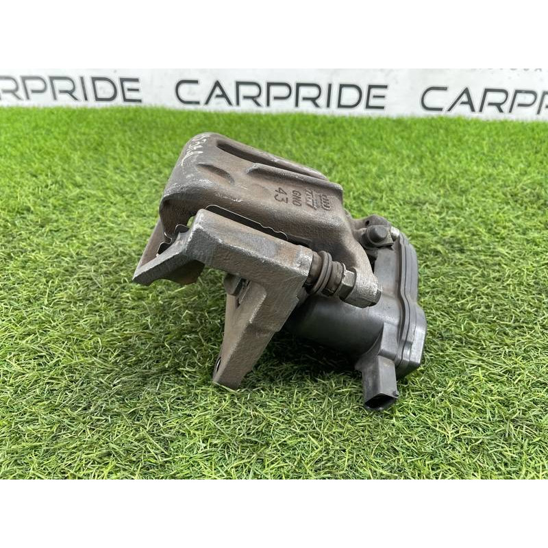 Суппорт тормозной (тормозная система) AUDI A8 D4 2011 4,2 4H0615403A