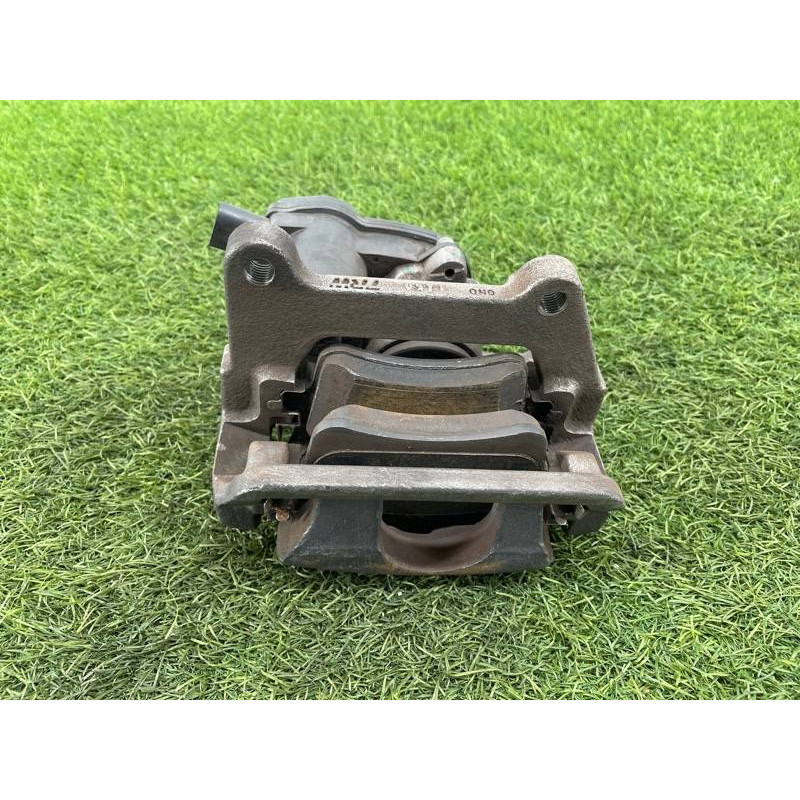 Суппорт тормозной (тормозная система) AUDI A8 D4 2011 4,2 4H0615403A