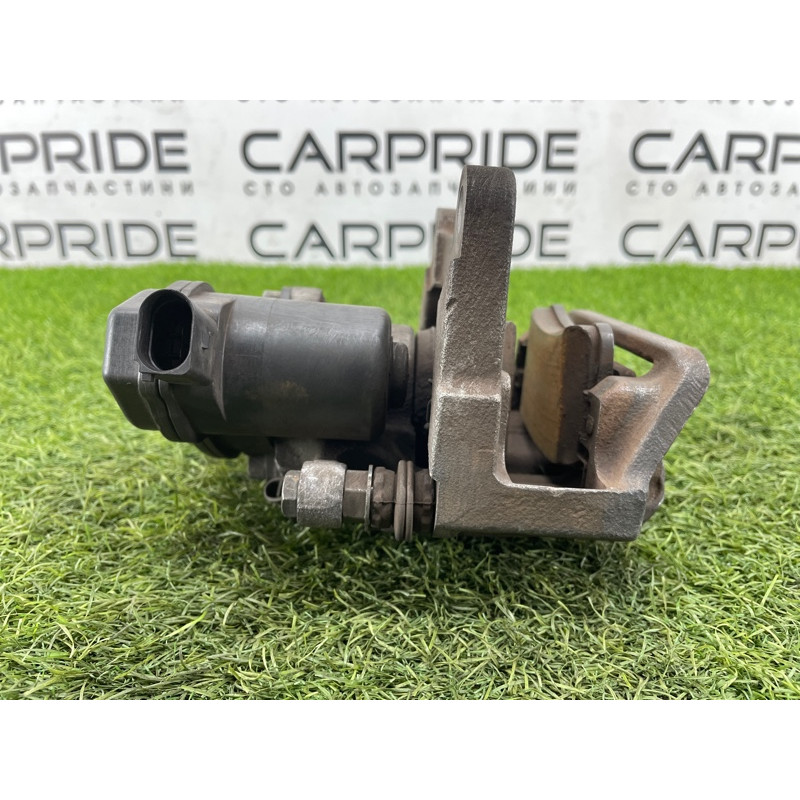 Суппорт тормозной (тормозная система) AUDI A8 D4 2011 4,2 4H0615403A