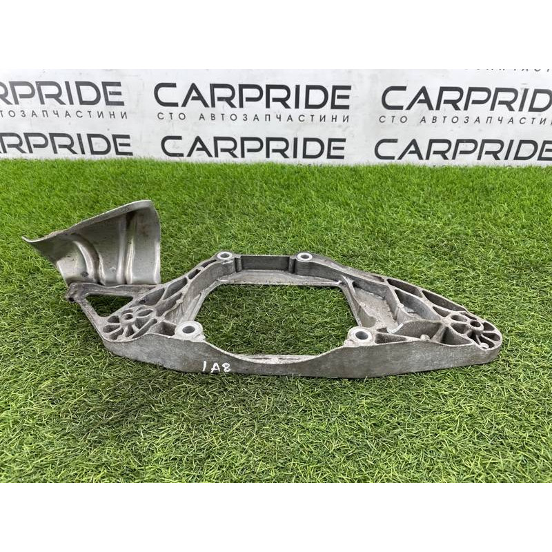 Кронштейн редуктора (трансмиссия) AUDI A8 D4 2011 4,2 8K0599287G