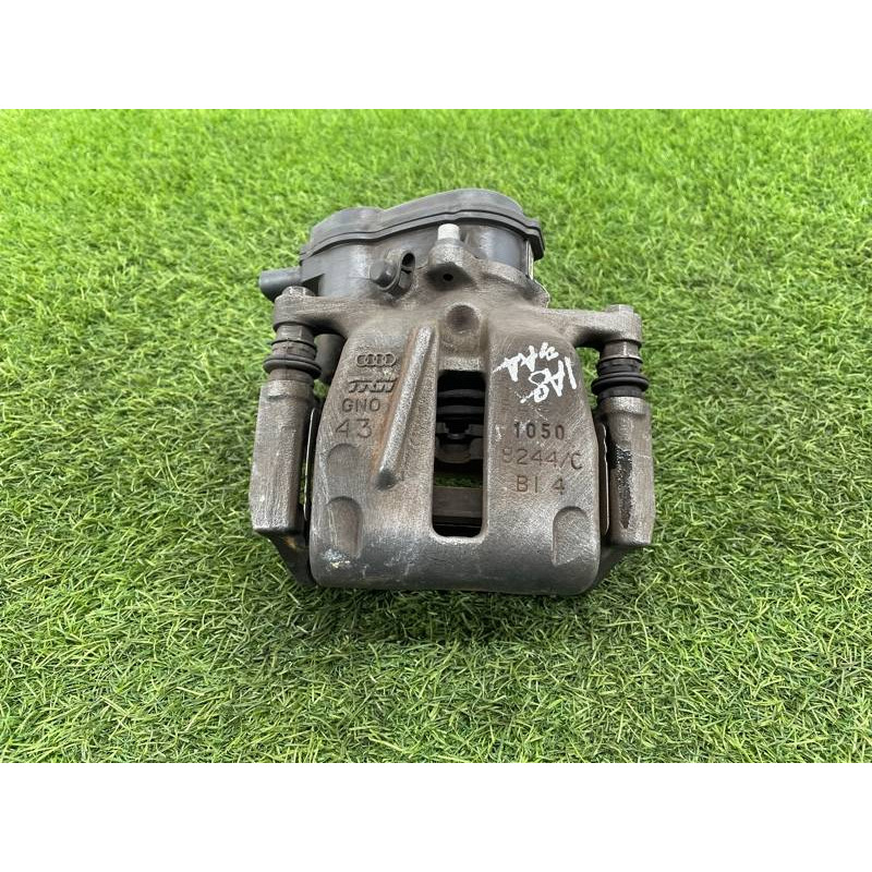 Суппорт тормозной (тормозная система) AUDI A8 D4 2011 4,2 4H0615404A