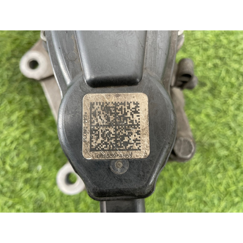 Суппорт тормозной (тормозная система) AUDI A8 D4 2011 4,2 4H0615404A