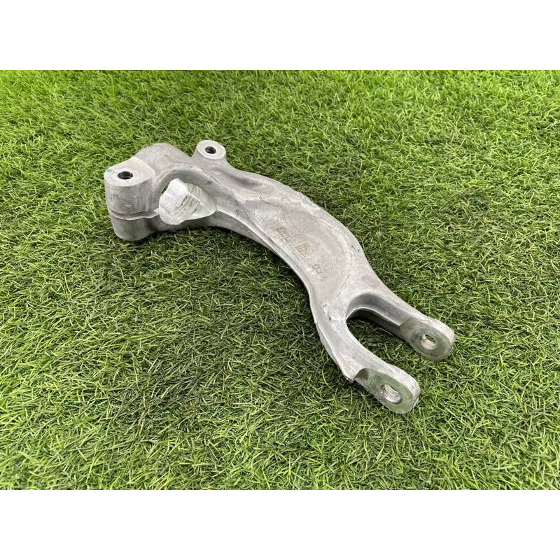 Вилка амортизатора (подвеска) Audi A5 F5 2019 2.0 TFSI 8W0413038H