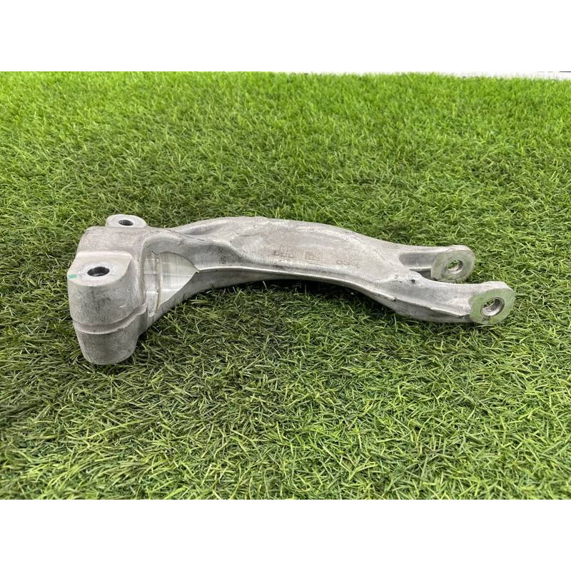 Вилка амортизатора (подвеска) Audi A5 F5 2019 2.0 TFSI 8W0413038H