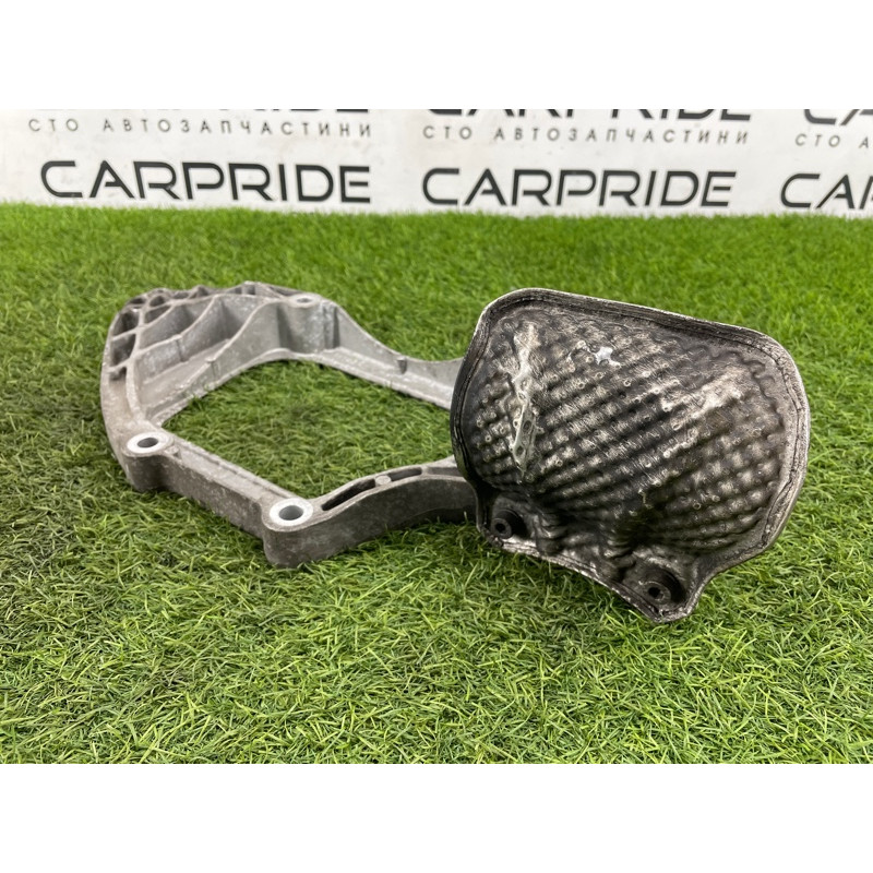Кронштейн редуктора (трансмісія) Audi Q5 8R 2012 3.2 CALB 8K0599287G