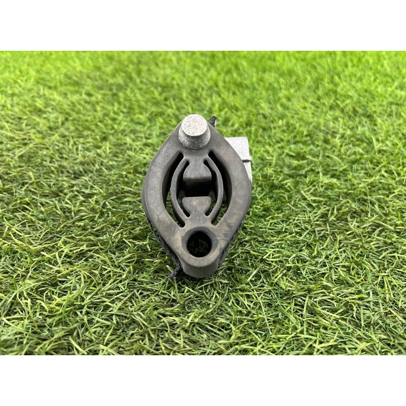 Подушка глушителя (выпускная система) Audi A5 F5 2019 2.0 TFSI 4M0253147C