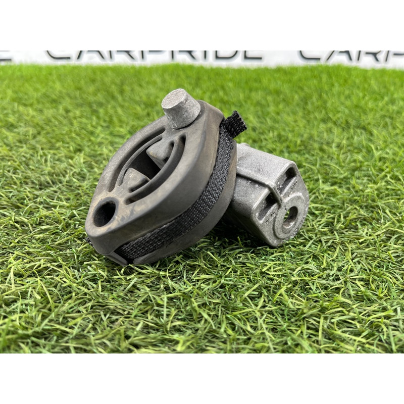 Подушка глушителя (выпускная система) Audi A5 F5 2019 2.0 TFSI 4M0253147C