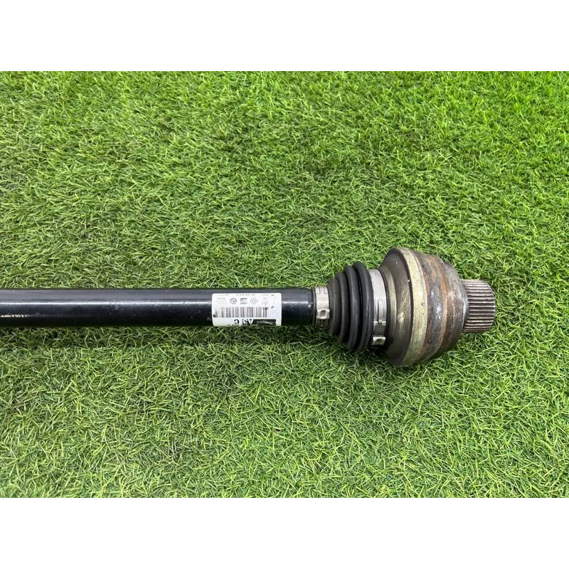 Привод (трансмиссия) AUDI A8 D4 2011 4,2 8R0501203C