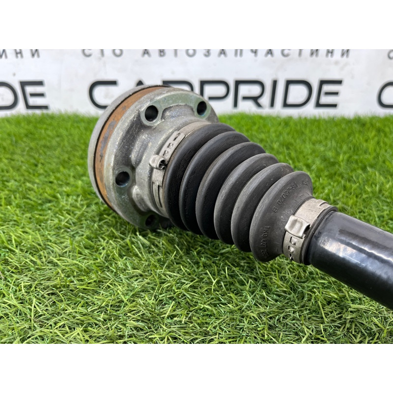 Привод (трансмиссия) AUDI A8 D4 2011 4,2 8R0501203C