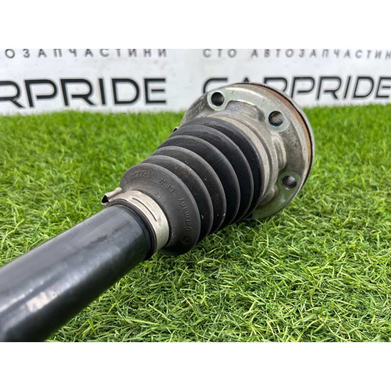 Привод (трансмиссия) AUDI A8 D4 2011 4,2 8R0501203C