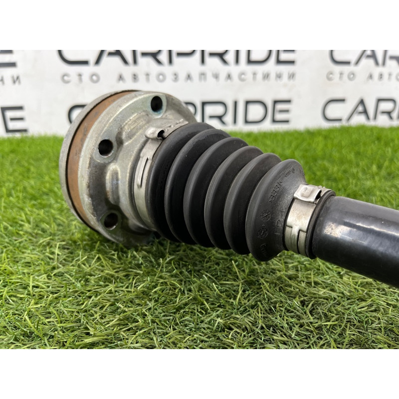 Привод (трансмиссия) AUDI A8 D4 2011 4,2 8R0501203C