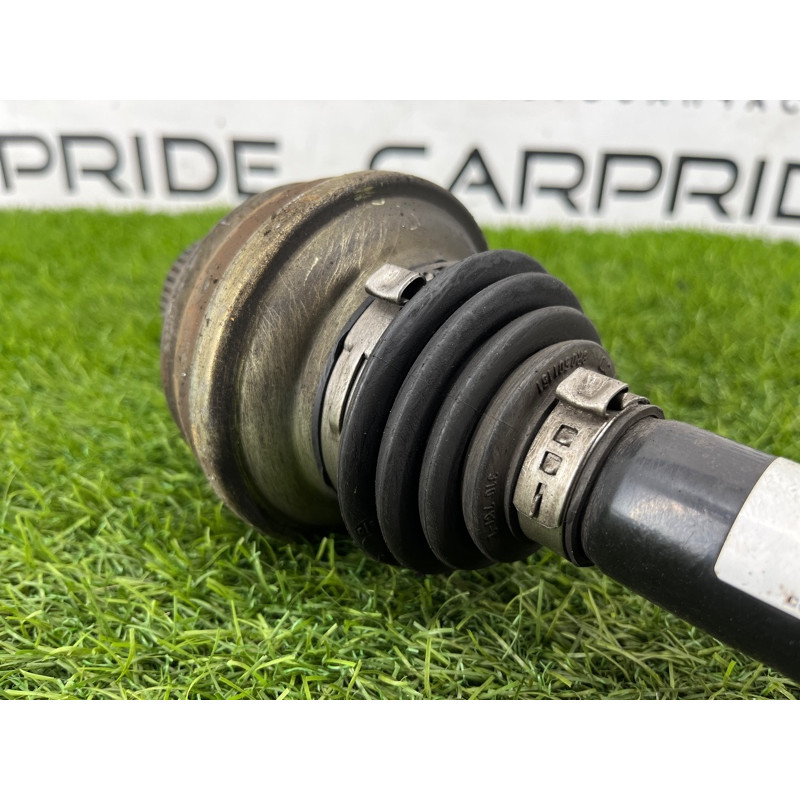 Привод (трансмиссия) AUDI A8 D4 2011 4,2 8R0501203C