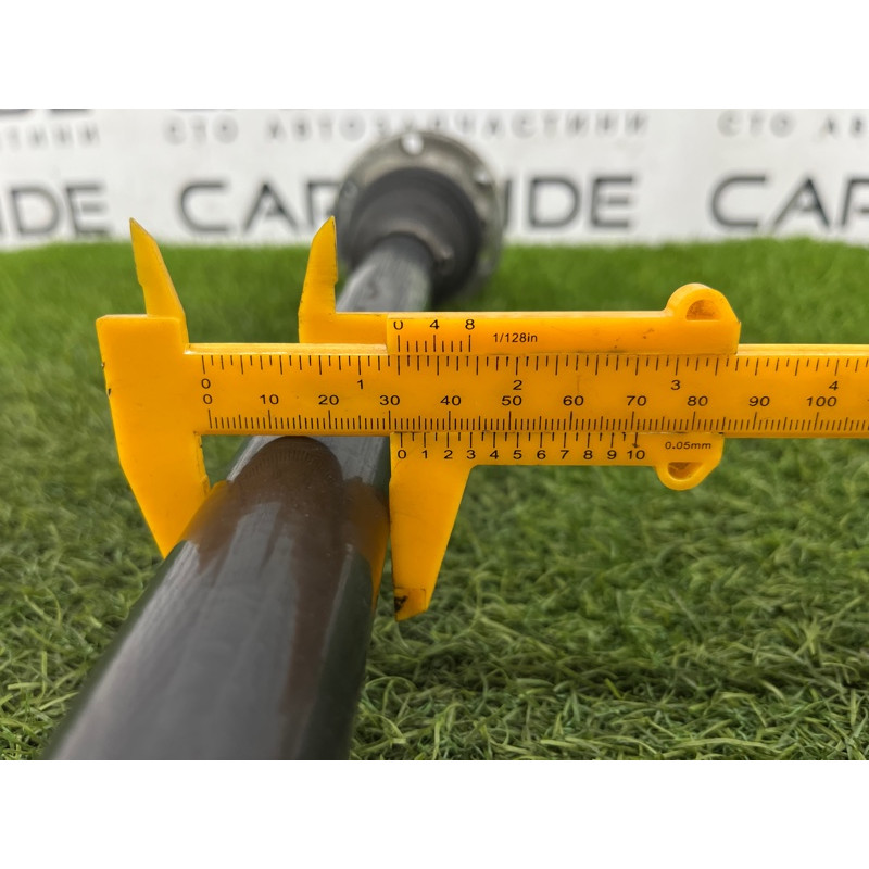 Привод (трансмиссия) AUDI A8 D4 2011 4,2 8R0501203C