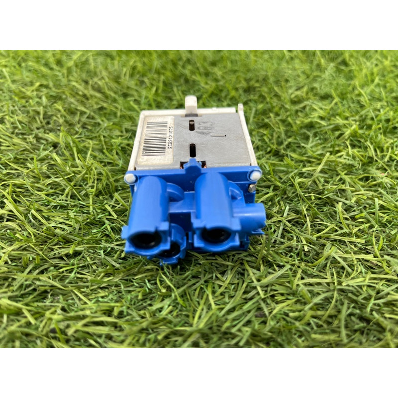 Блок клапанов сидения (электрика / блок управления) BMW 5-series F10 2011 3.0 N55B30 52109162871