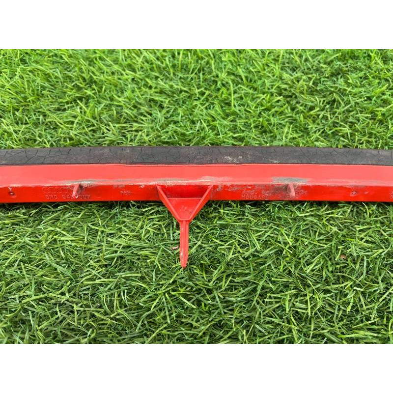 Повторитель стоп сигнала (оптика) Audi Q5 8R 2012 3.2 CALB 8R0945097