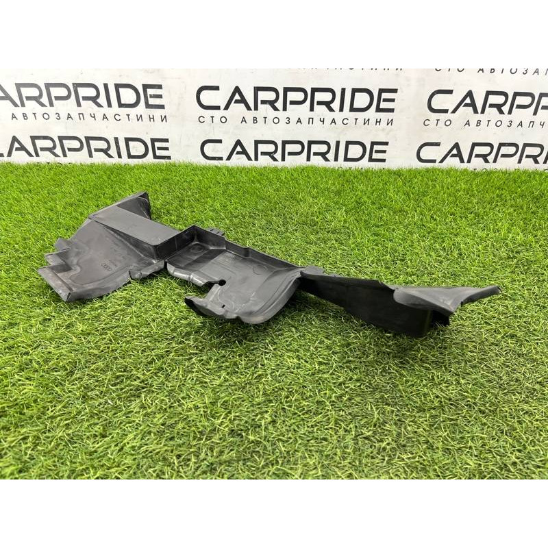 Воздуховод радиатора (кузов и элементы) Audi Q5 8R 2012 3.2 CALB 8R0121284G