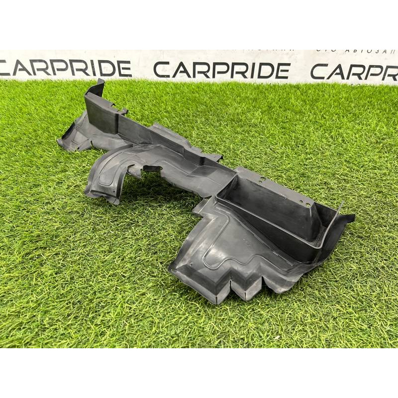 Воздуховод радиатора (кузов и элементы) Audi Q5 8R 2012 3.2 CALB 8R0121284G