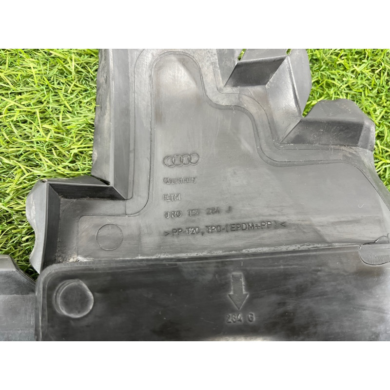 Воздуховод радиатора (кузов и элементы) Audi Q5 8R 2012 3.2 CALB 8R0121284G