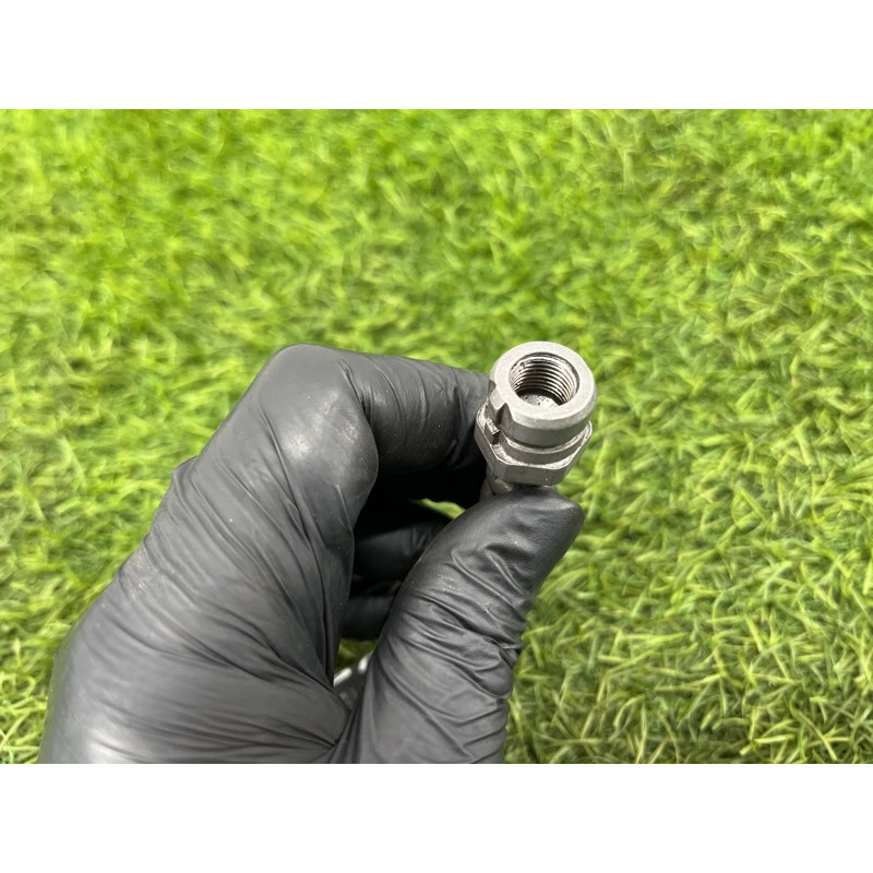 Шланг тормозной (тормозная система) AUDI A4 B9 2017 2.0L 8W0611775C