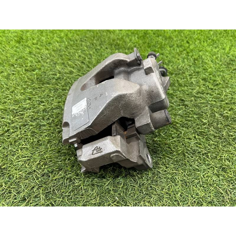 Суппорт тормозной (тормозная система) AUDI A4 B9 2017 2.0L 8W0615123