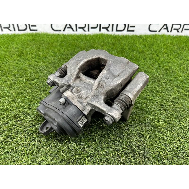 Суппорт тормозной (тормозная система) AUDI A4 B9 2017 2.0L 8W0615403