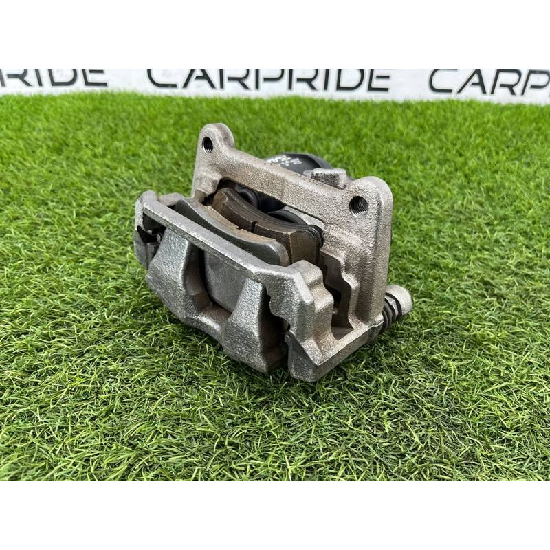 Суппорт тормозной (тормозная система) AUDI A4 B9 2017 2.0L 8W0615403