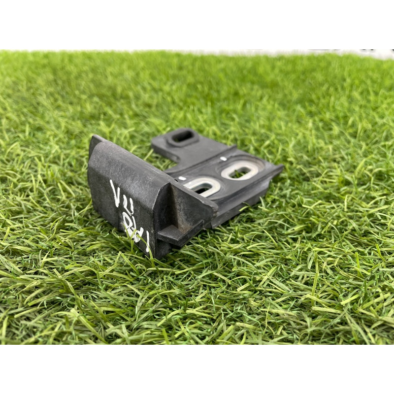 Крепление бампера (кузов и элементы) AUDI A8 D4 2011 4,2 4H0807135C