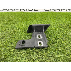 Крепление бампера