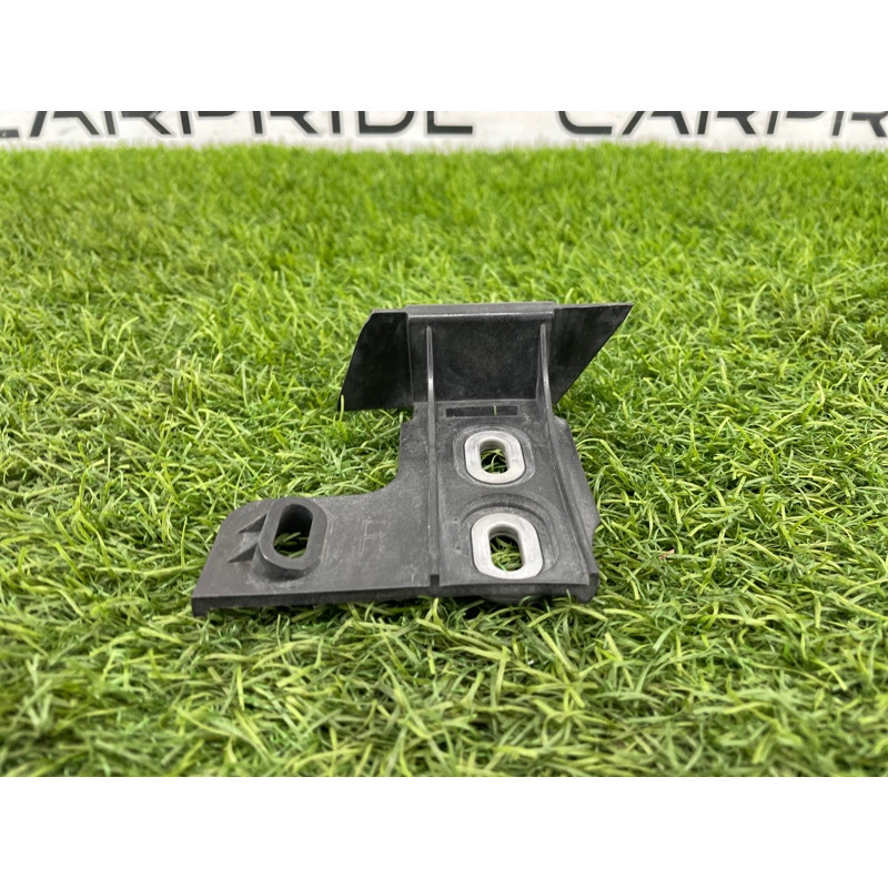 Крепление бампера (кузов и элементы) AUDI A8 D4 2011 4,2 4H0807136C