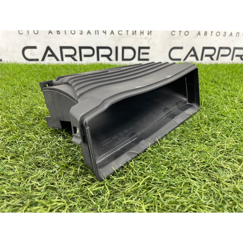 Воздухозаборник (впускная система) AUDI A8 D4 2011 4,2 4H0129628AA