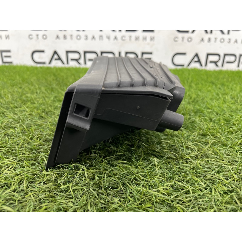 Воздухозаборник (впускная система) AUDI A8 D4 2011 4,2 4H0129628AA