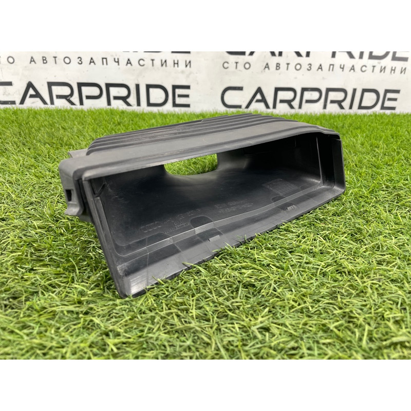 Воздухозаборник (впускная система) AUDI A8 D4 2011 4,2 4H0129627P