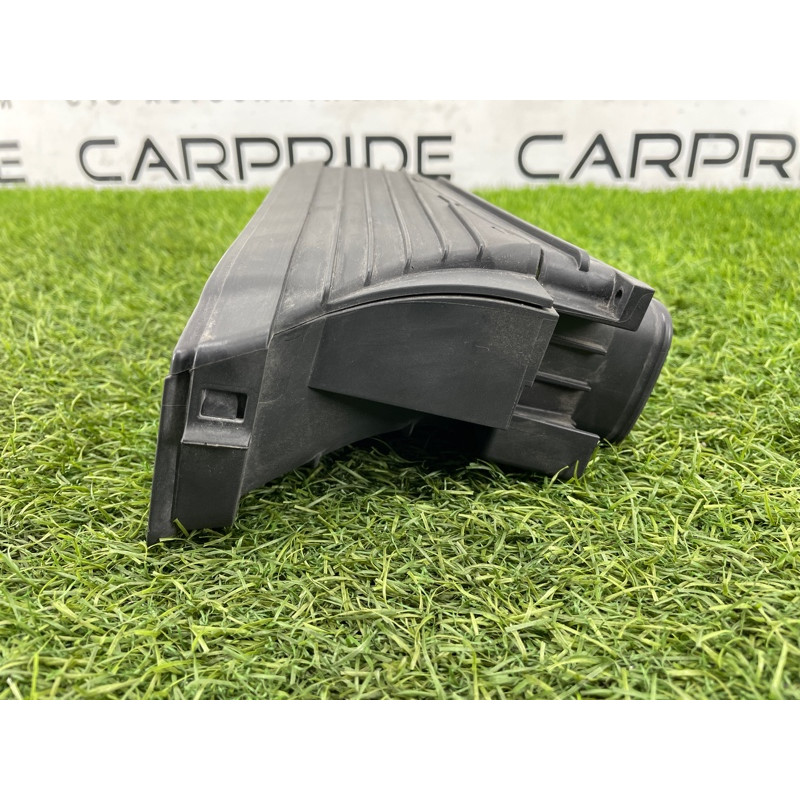 Воздухозаборник (впускная система) AUDI A8 D4 2011 4,2 4H0129627P