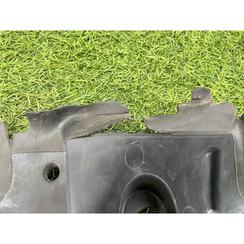 Диффузор радиатора (кузов и элементы) AUDI A8 D4 2011 4,2 4h0121283b