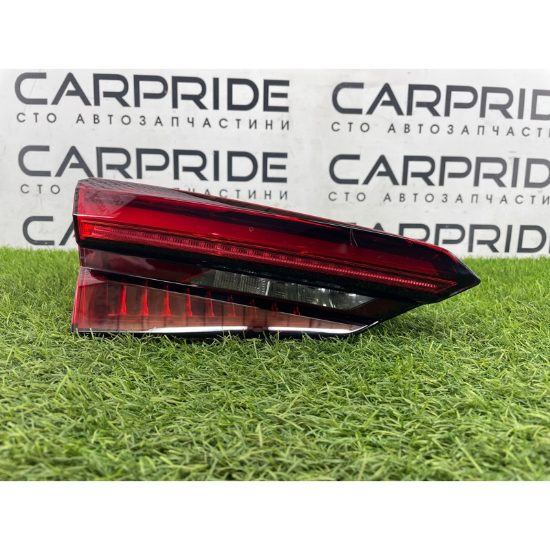 Задний фонарь (оптика) Audi A5 F5 2019 2.0 TFSI 8W6945093F