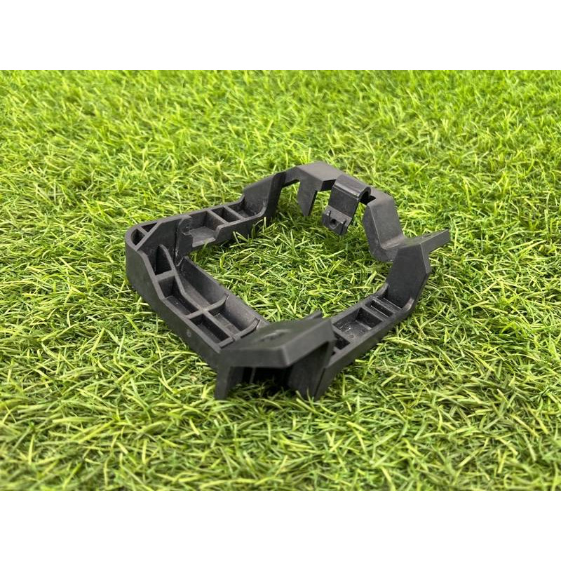 Кронштейн датчика слепых зон (кузов и элементы) Audi A5 F5 2019 2.0 TFSI 8W6907176