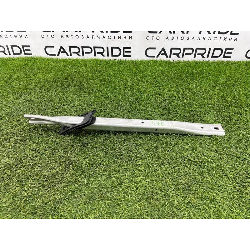 Распорка передней панели (кузов и элементы) Audi A5 F5 2019 2.0 TFSI 8W0805646B