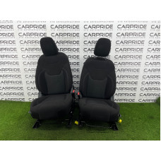 Передние сидения