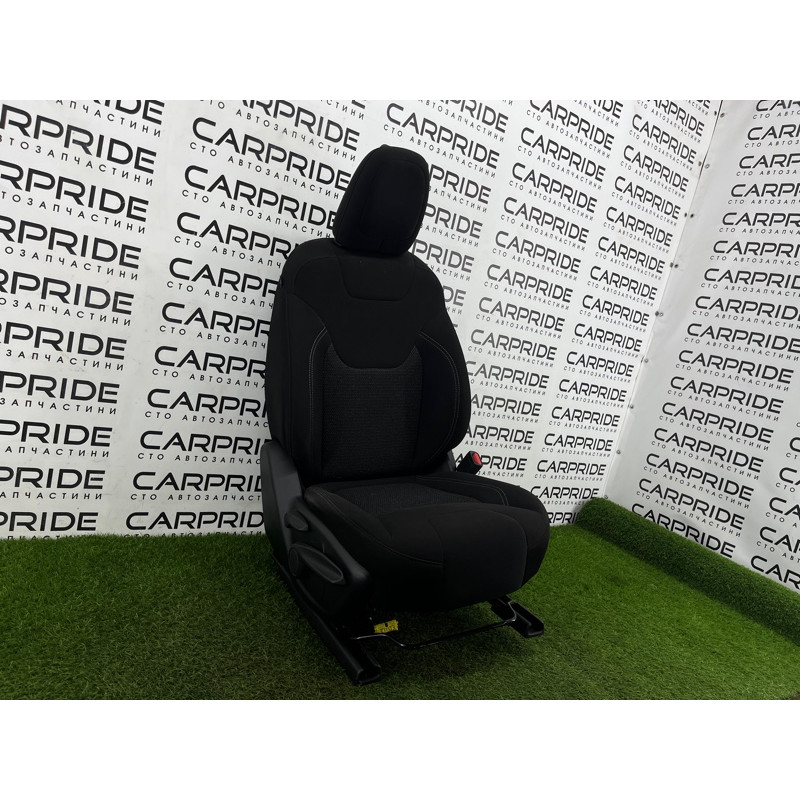 Передні сидіння (салон) Jeep Cherokee KL 2019 2.4 6SS97LAAAD