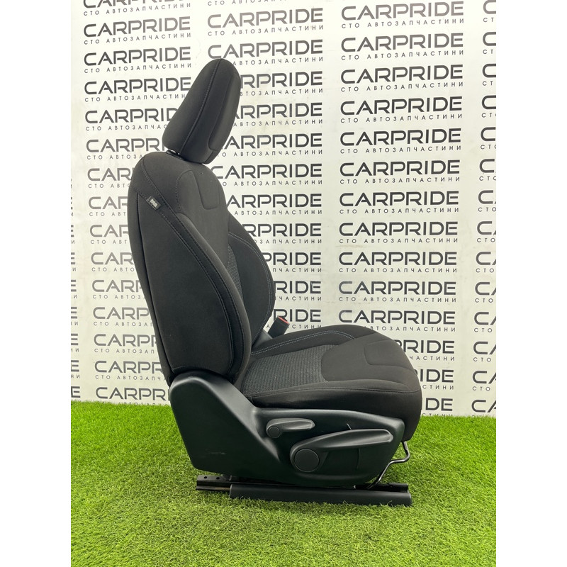 Передні сидіння (салон) Jeep Cherokee KL 2019 2.4 6SS97LAAAD