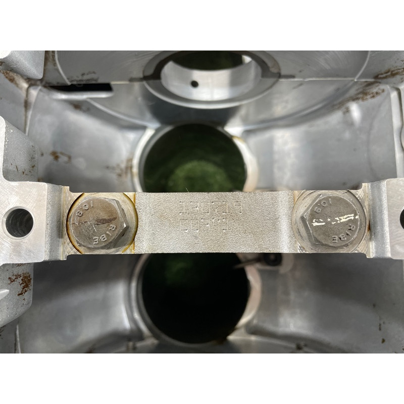 Блок циліндрів (двигун та елементи) BMW 3-series F30 2013 N20B20 11112357459