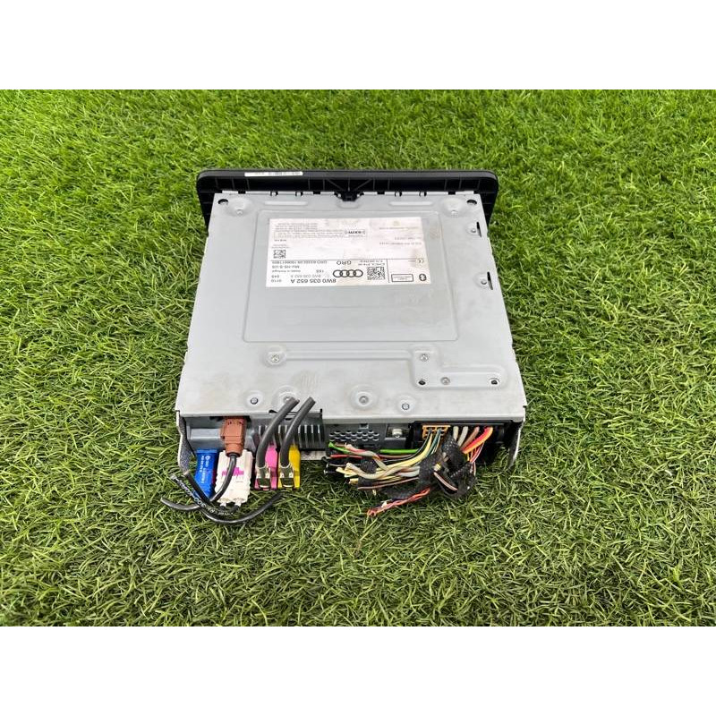 Блок управления мультимедиа (электрика / блоки управления) AUDI A4 B9 2017 2.0L 8W0035654A