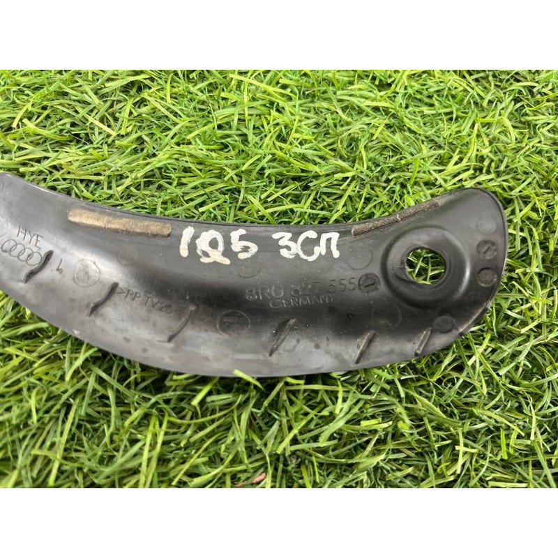 Накладка крышки багажника (кузов и элементы) Audi Q5 8R 2012 3.2 CALB 8R082755501C