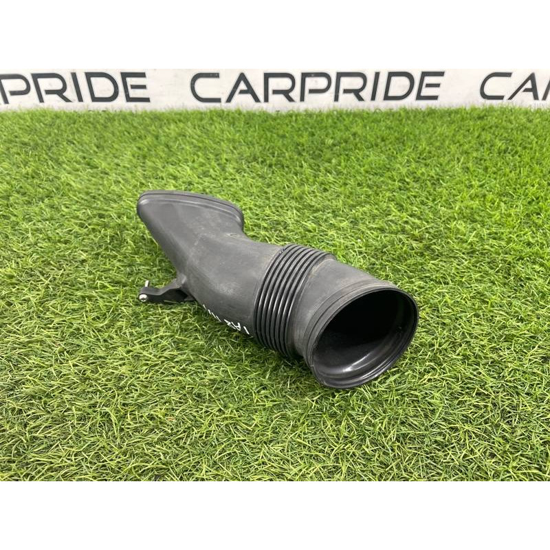 Патрубок воздушного фильтра (впускная система) AUDI A8 D4 2011 4,2 4H0129509C